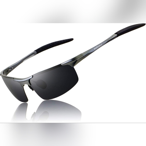 Andoilt Black Sunglasses - Picture 1 of 3